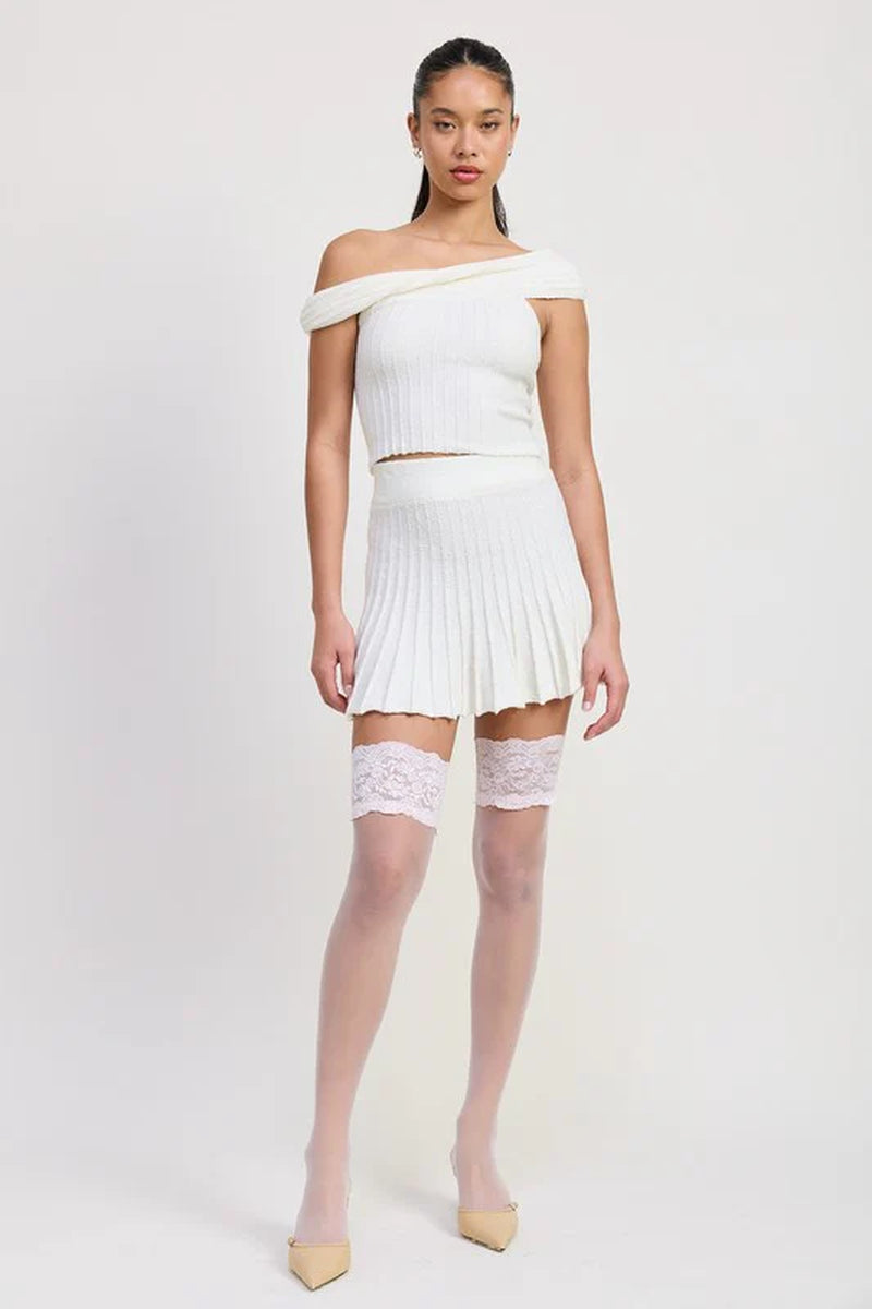 OFF SHOULDER KNIT TOP