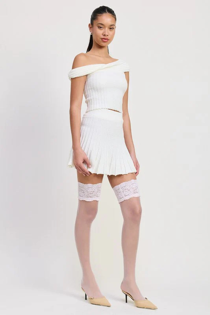 OFF SHOULDER KNIT TOP